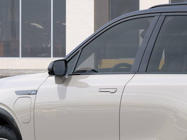 New 2027 Cadillac Vistiq Sport AWD/4WD image 12