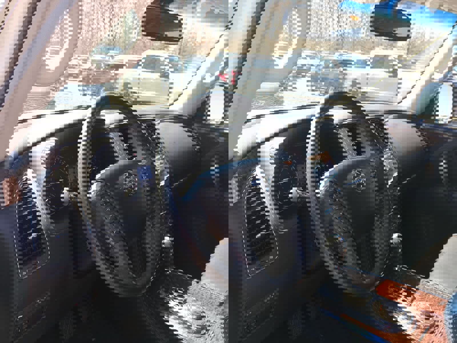 Used 2017 Nissan Armada Platinum image 10