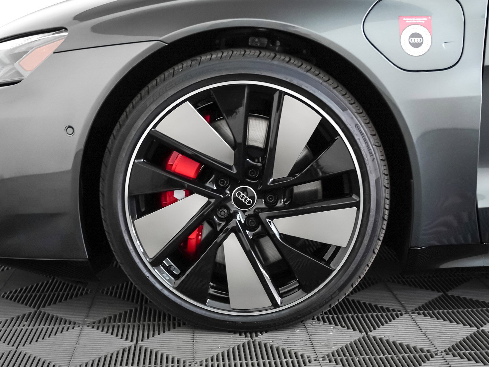 New 2026 Audi S e-tron GT Prestige AWD/4WD image 4