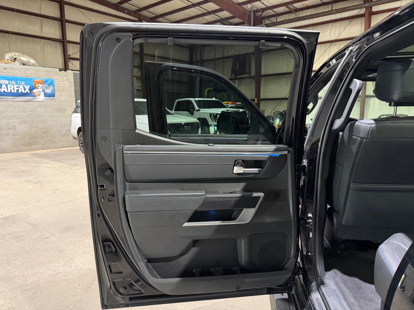 Used 2023 Toyota Tundra Platinum AWD/4WD image 15