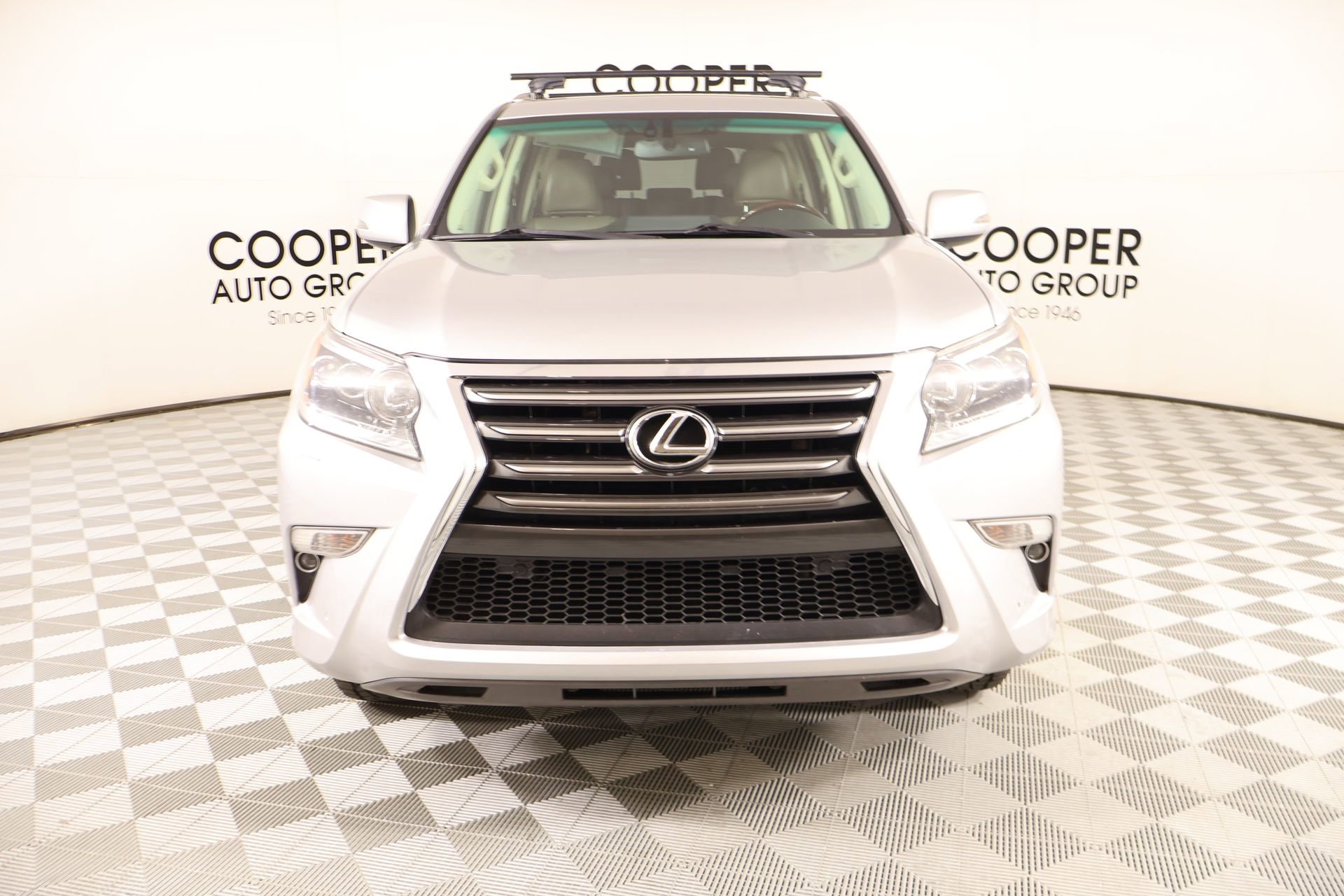Used 2018 Lexus GX 460 Premium w/ Premium Package image 9