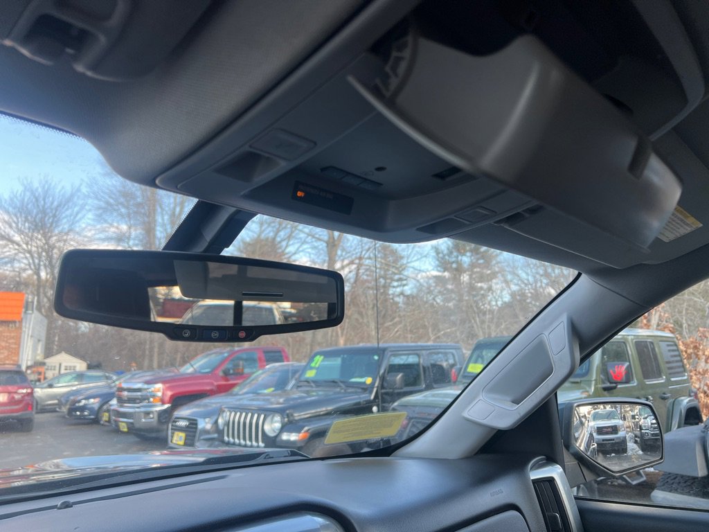 Used 2018 Chevrolet Silverado 1500 LT w/ All Star Edition image 28