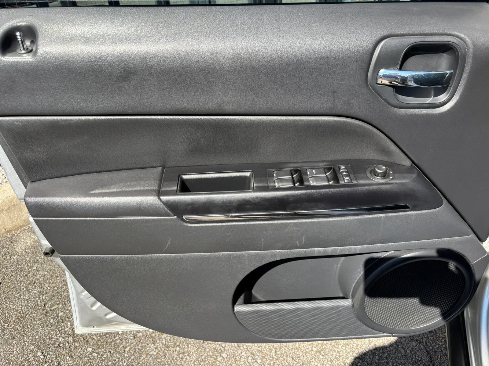 Used 2012 Jeep Patriot Limited FWD image 17