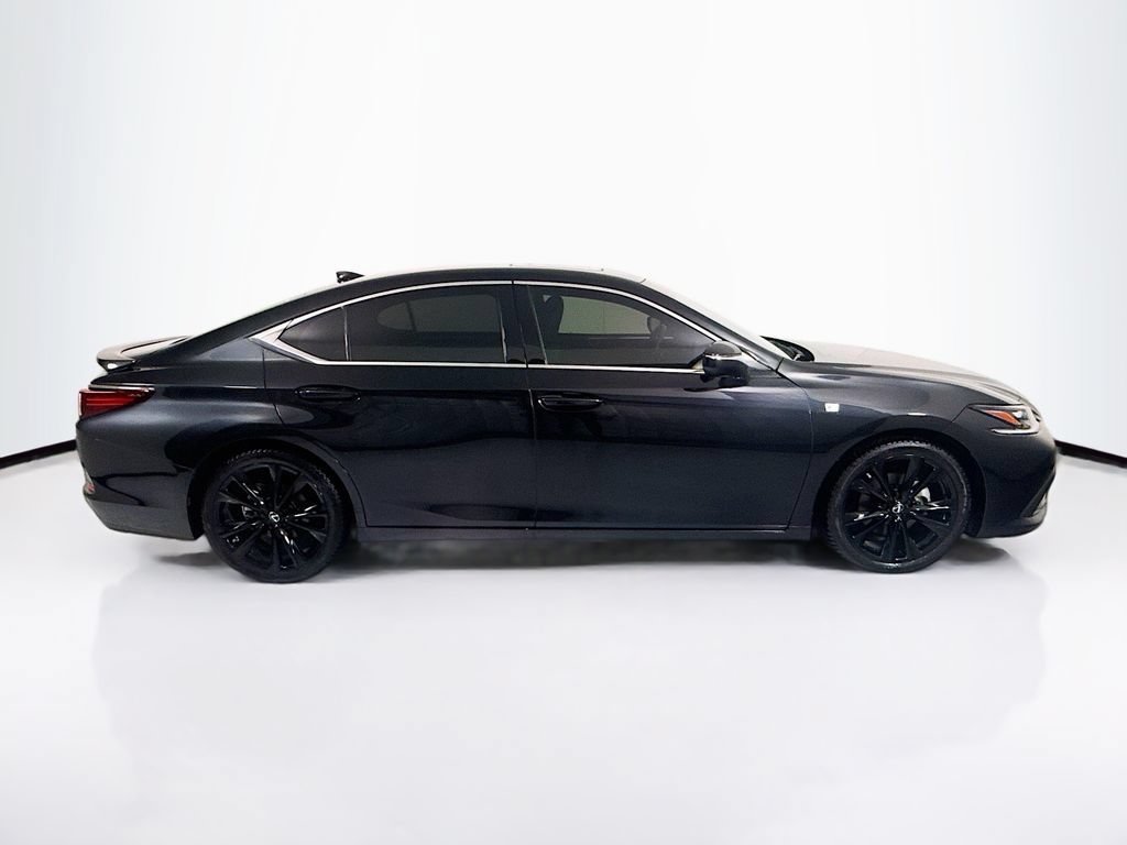 Used 2022 Lexus ES 350 F Sport w/ Accessory Package FWD image 4