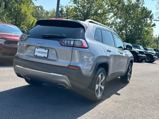 Used 2020 Jeep Cherokee Limited w/ Luxury Group AWD/4WD image 18