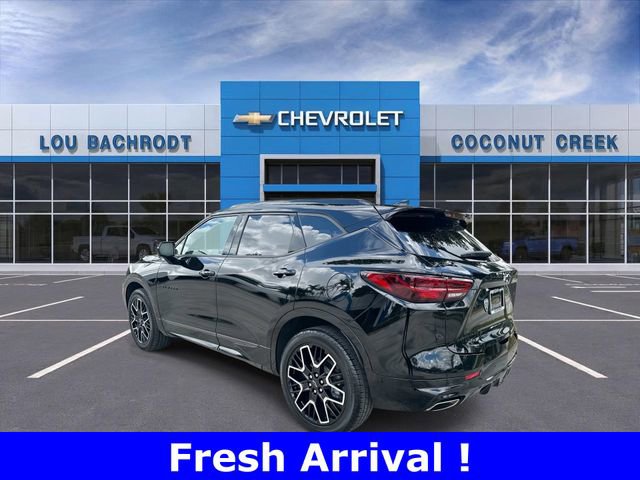 Certified 2025 Chevrolet Blazer RS w/ Driver Confidence II Package image 6