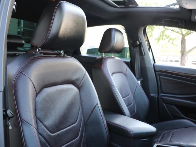 Used 2022 Volkswagen Jetta GLI Autobahn FWD image 10