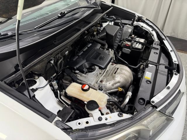 Used 2015 Toyota RAV4 LE AWD/4WD image 22