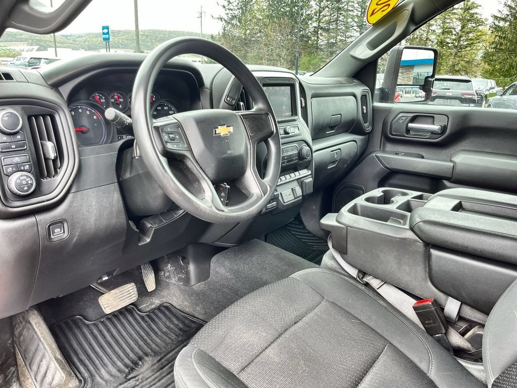 Certified 2021 Chevrolet Silverado 2500 Custom w/ Custom Value Package AWD/4WD image 10