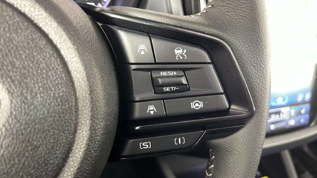 Used 2025 Subaru Forester Premium AWD/4WD image 25