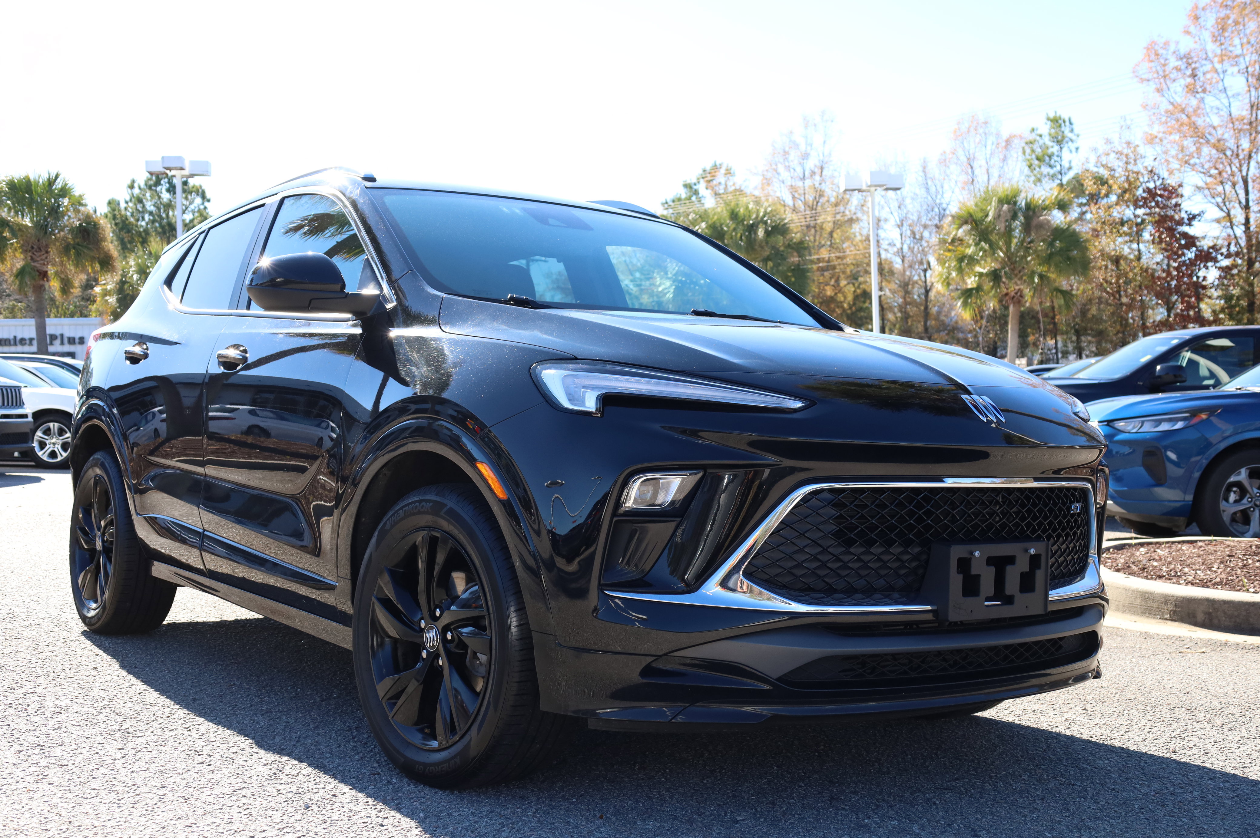 Used 2024 Buick Encore GX Sport Touring image 8