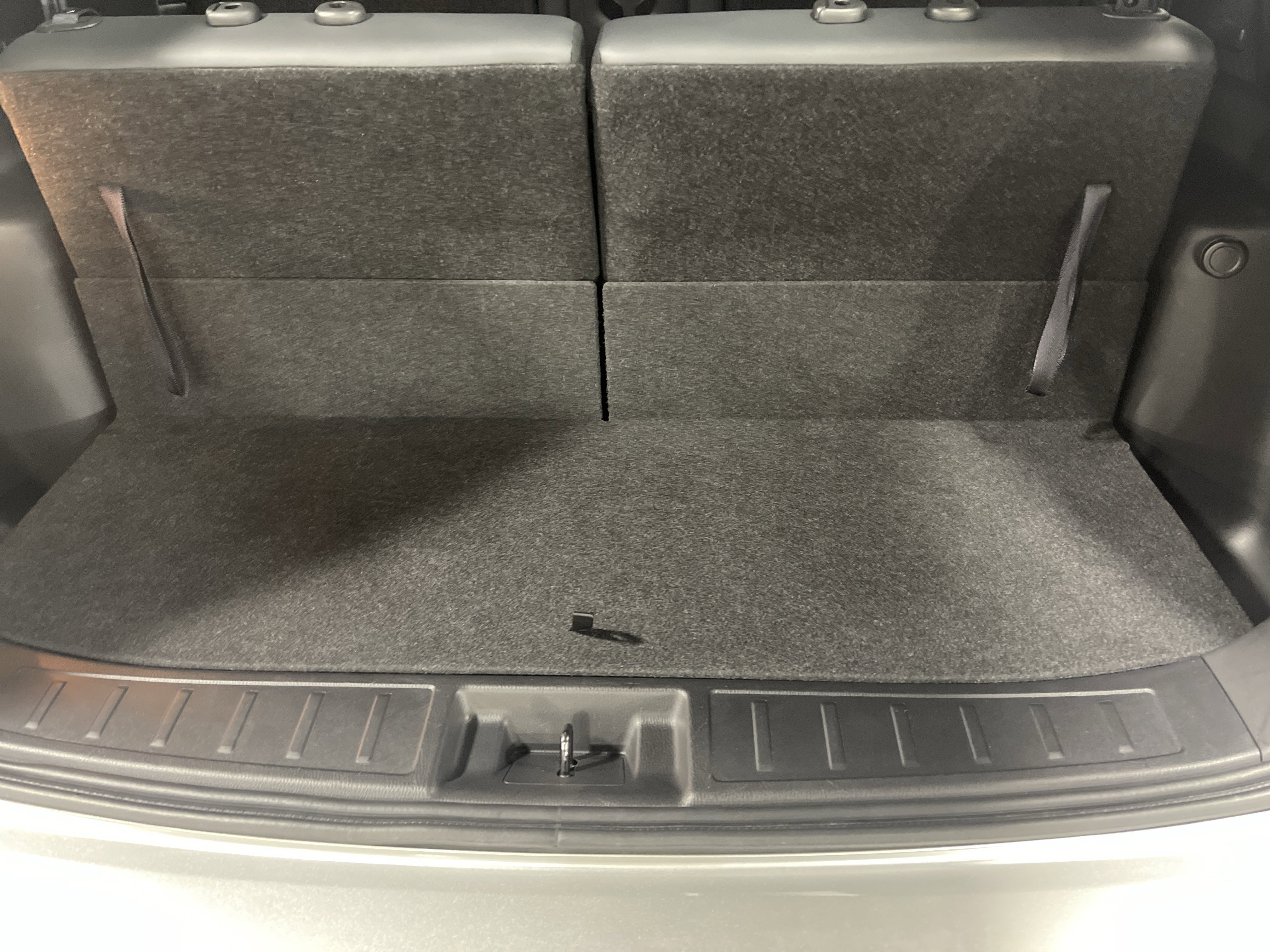 Used 2022 Mitsubishi Outlander SE image 13