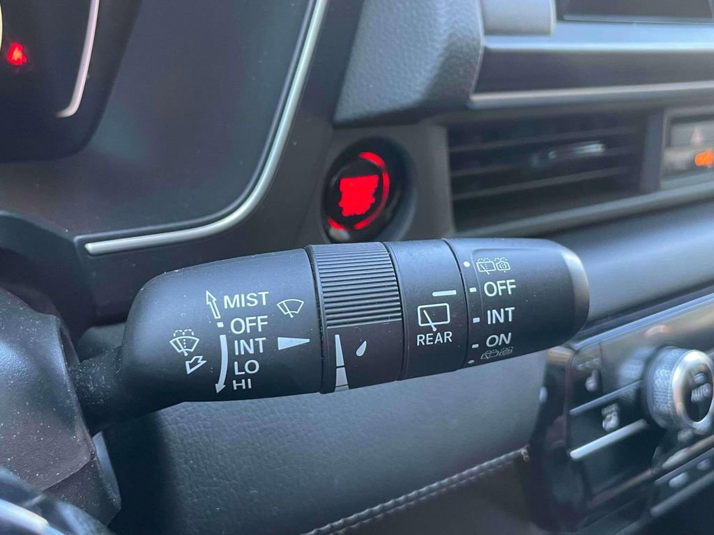 Used 2025 Honda Pilot EX-L image 27