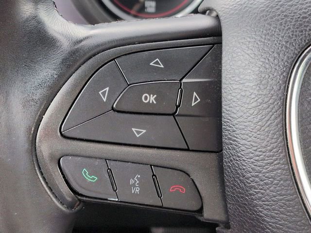 Used 2015 Dodge Challenger R/T w/ Quick Order Package 28B R/T RWD image 22