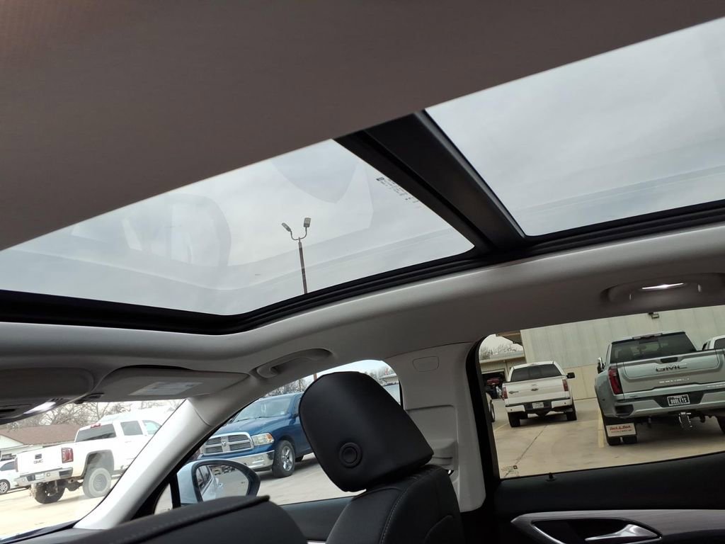 New 2026 Buick Envision Avenir image 14