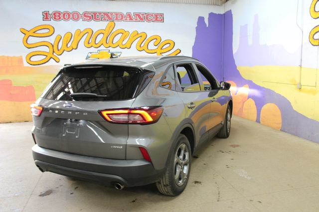 Used 2025 Ford Escape ST-Line AWD/4WD image 4