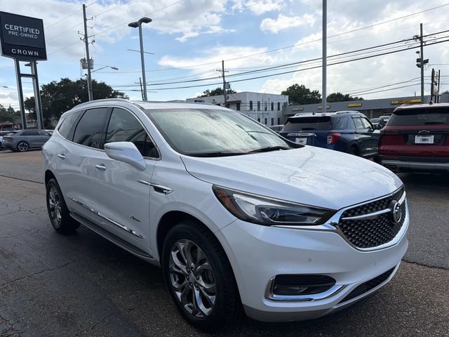 Used 2019 Buick Enclave Avenir w/ Avenir Technology Package FWD image 4