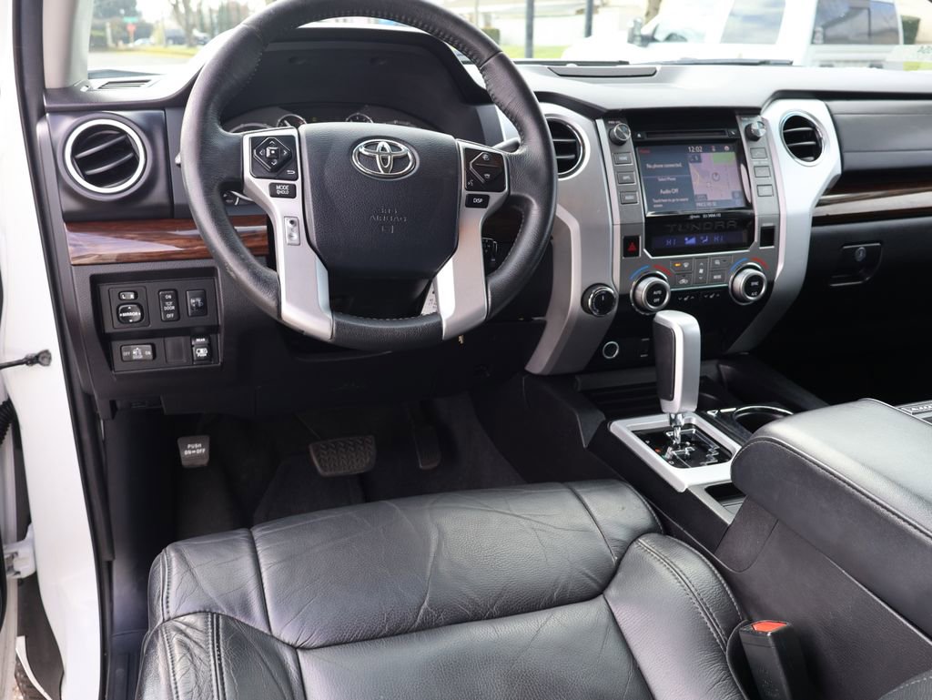 Used 2015 Toyota Tundra Limited w/ Limited Premium Package image 25