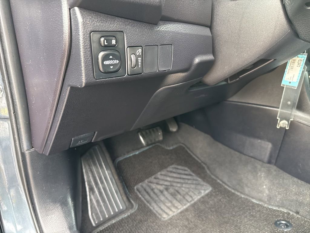 Used 2015 Toyota Corolla S image 14