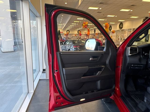 New 2026 Toyota Tundra Platinum image 17