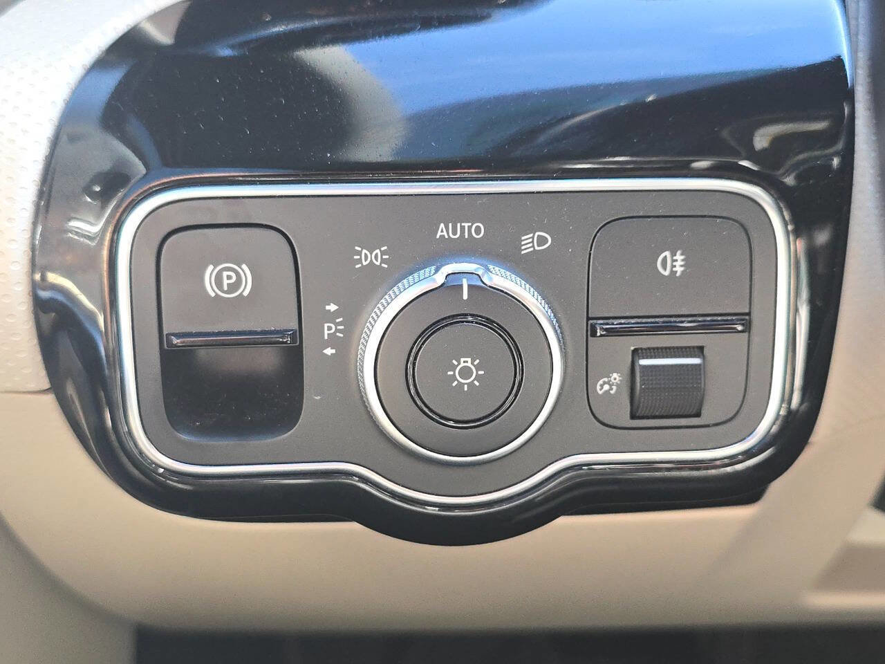 Used 2019 Mercedes-Benz A 220 4MATIC image 21