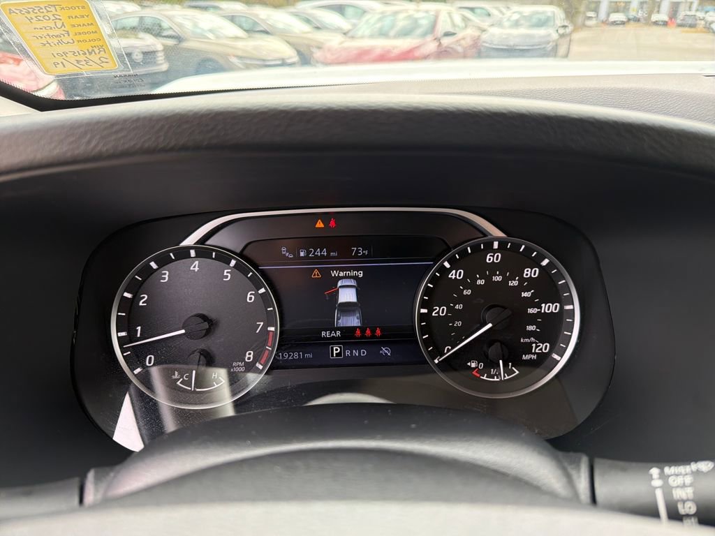 Used 2024 Nissan Frontier SV w/ SV Convenience Package image 23