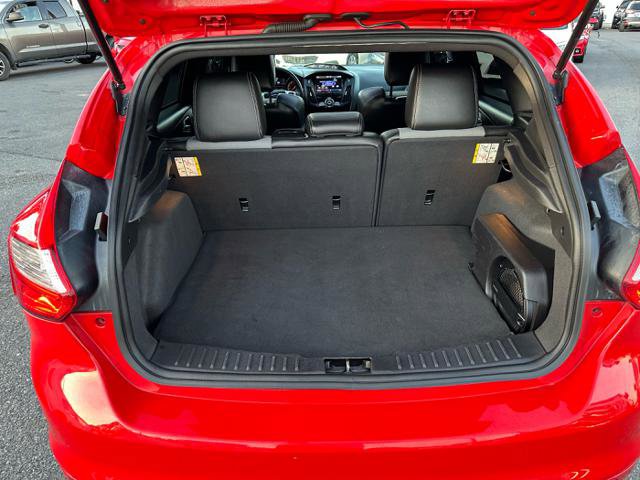 Used 2013 Ford Focus ST FWD image 14