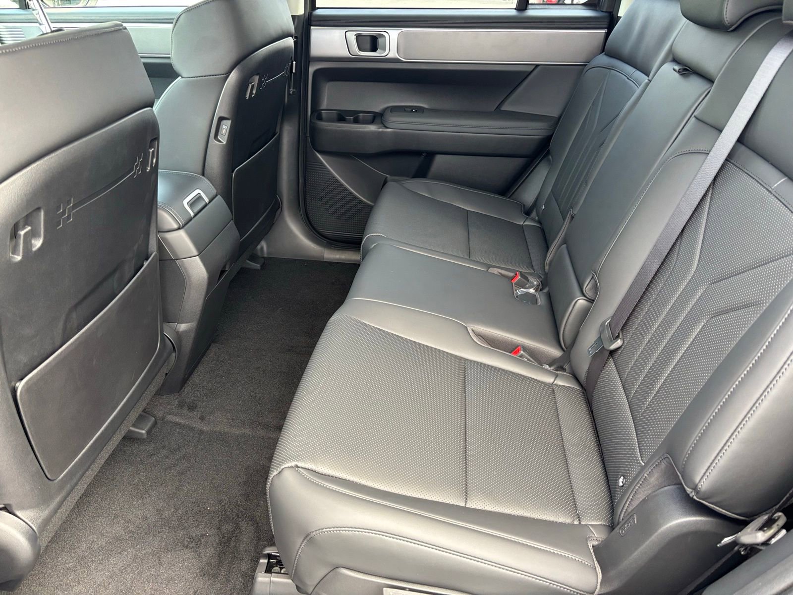 New 2026 Hyundai Santa Fe SEL FWD image 15