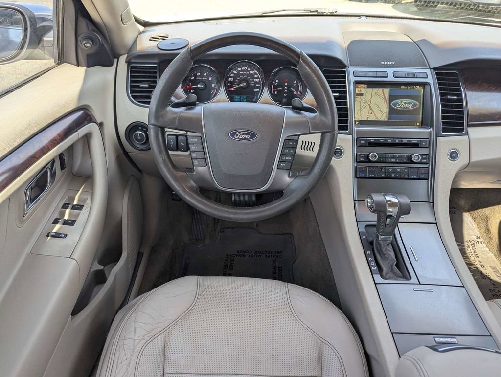 Used 2012 Ford Taurus Limited image 14