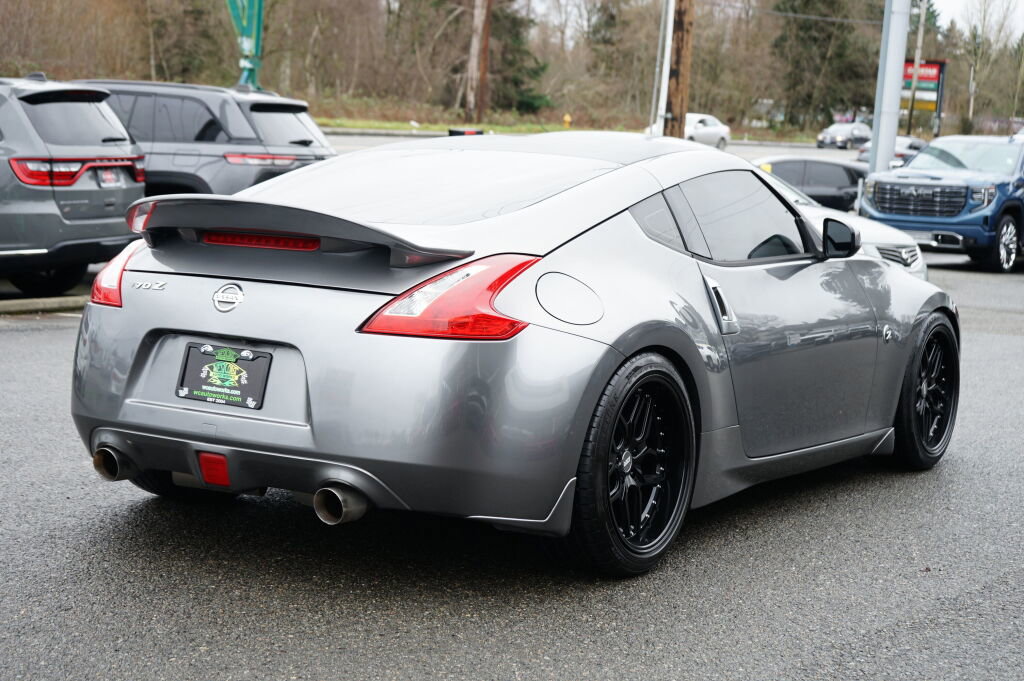 Used 2013 Nissan 370Z Coupe image 5