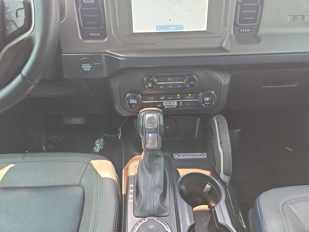 Used 2021 Ford Bronco Outer Banks w/ Sasquatch Package AWD/4WD image 13