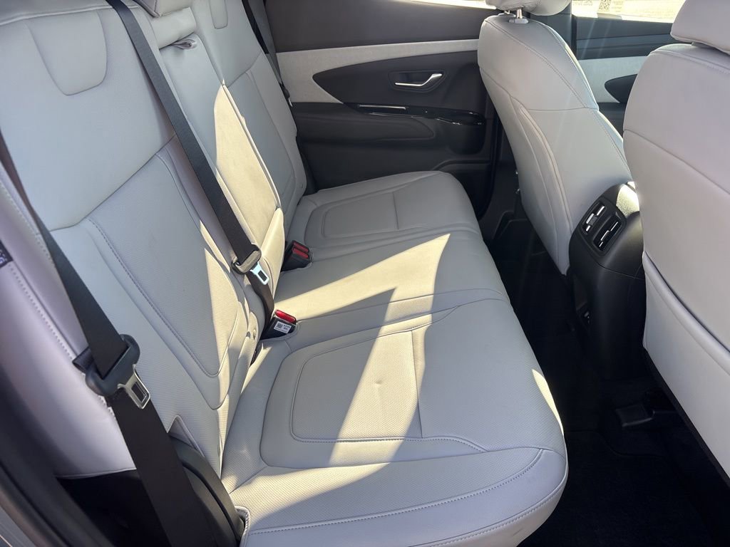 Certified 2025 Hyundai Santa Cruz SEL image 16