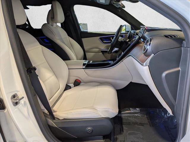 Used 2025 Mercedes-Benz GLC 350e 4MATIC image 21