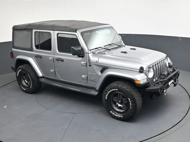 Used 2020 Jeep Wrangler Unlimited Sahara AWD/4WD image 24