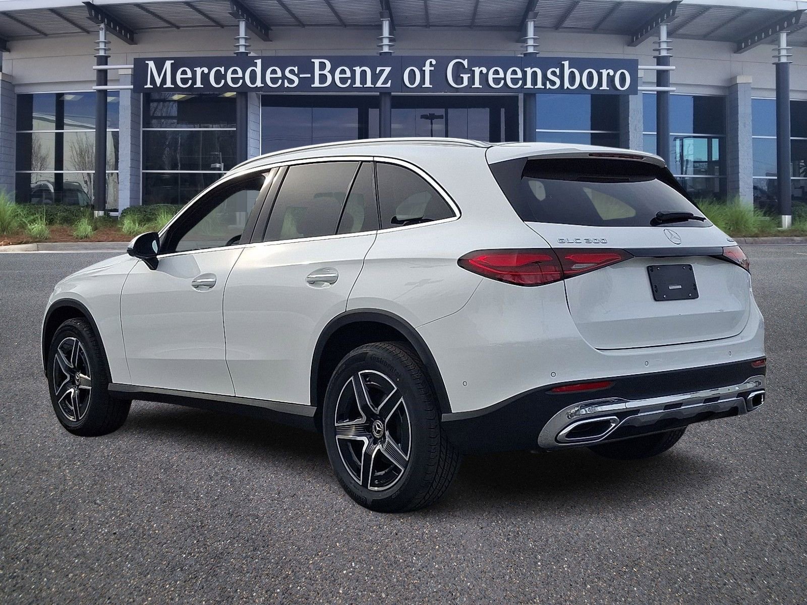 New 2026 Mercedes-Benz GLC 300 GLC 300 image 4