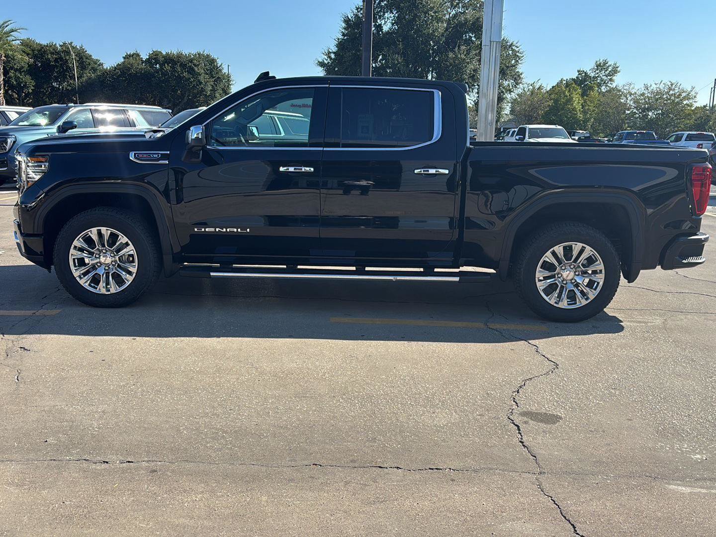New 2026 GMC Sierra 1500 Denali AWD/4WD image 4