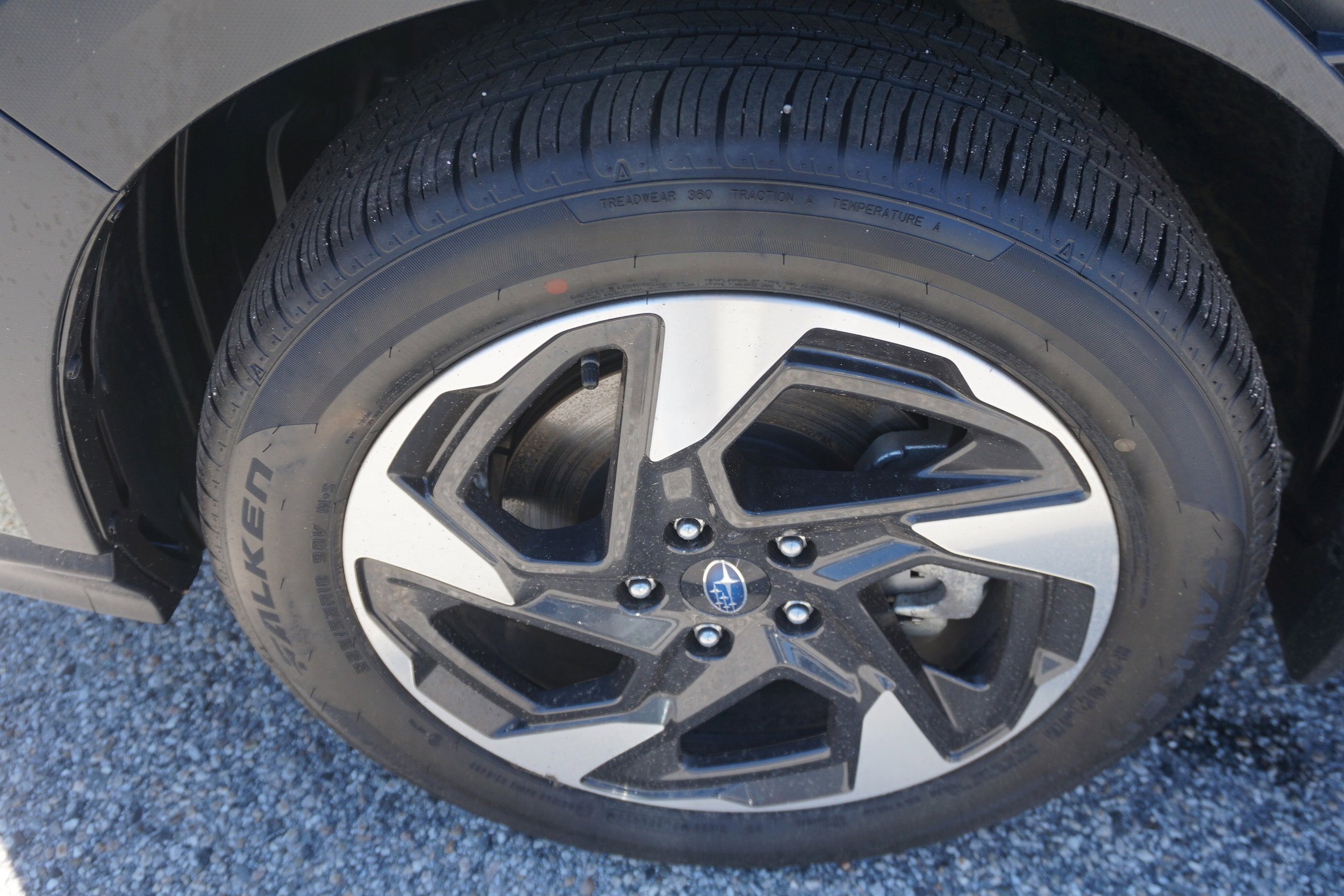 Used 2025 Subaru Crosstrek 2.5i Limited AWD/4WD image 9
