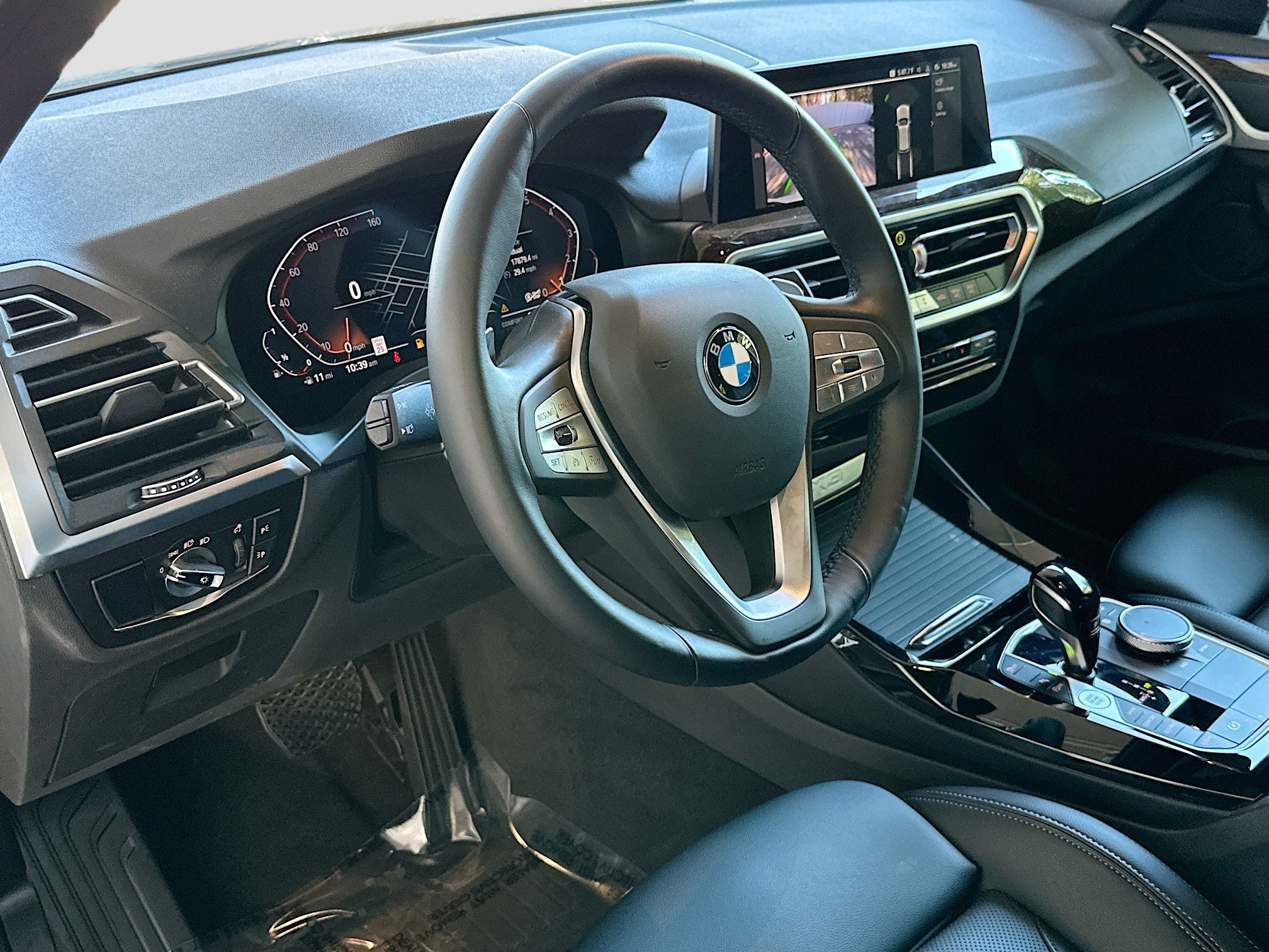 Certified 2024 BMW X3 sDrive30i w/ Convenience Package RWD image 9