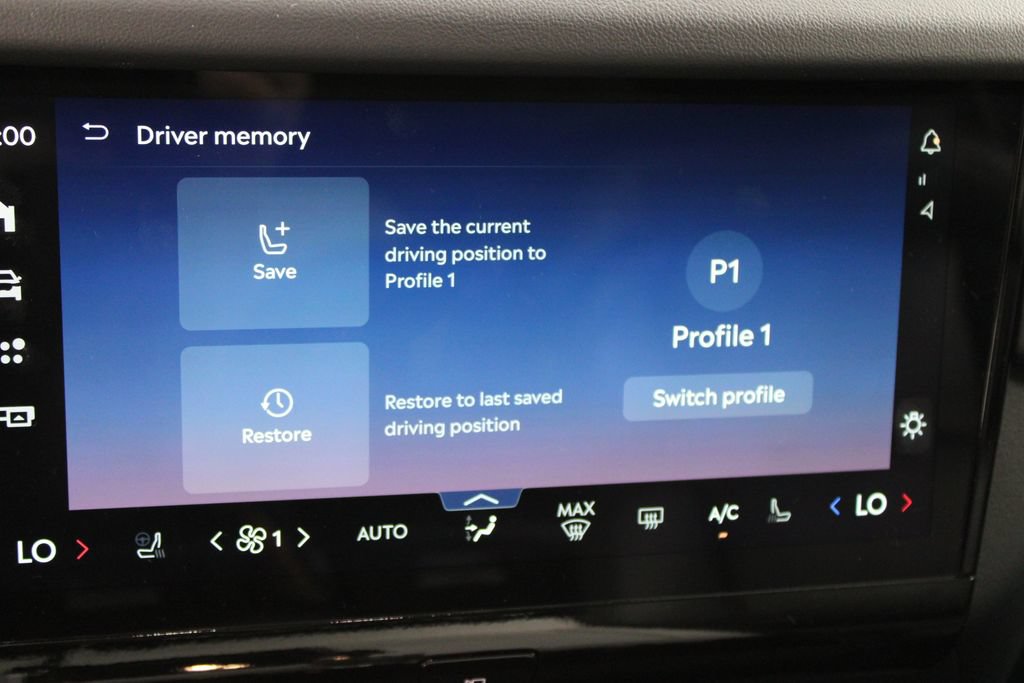 New 2027 Lincoln Navigator Premiere RWD image 53