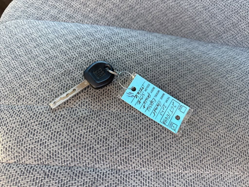 Used 2023 Chevrolet Express 3500 LS image 7