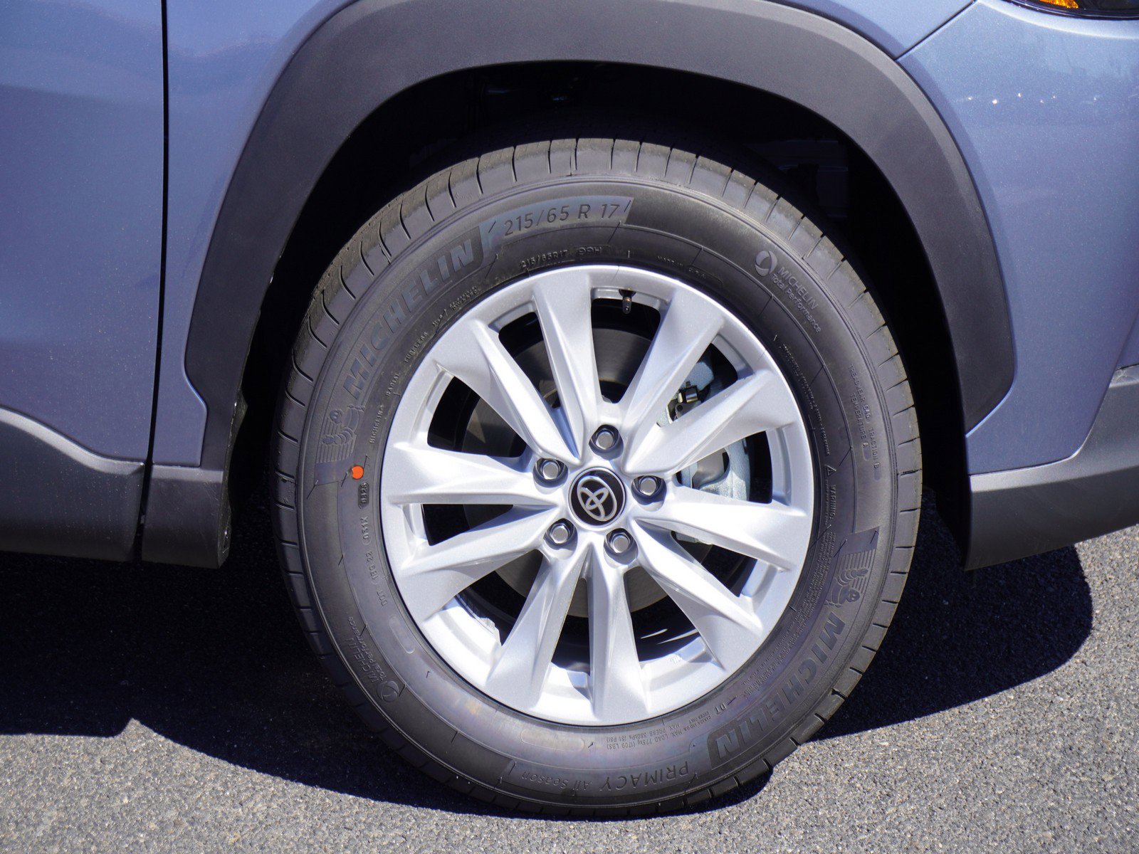 New 2026 Toyota Corolla Cross LE image 5