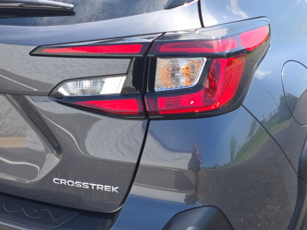 Certified 2025 Subaru Crosstrek 2.0i Premium AWD/4WD image 11