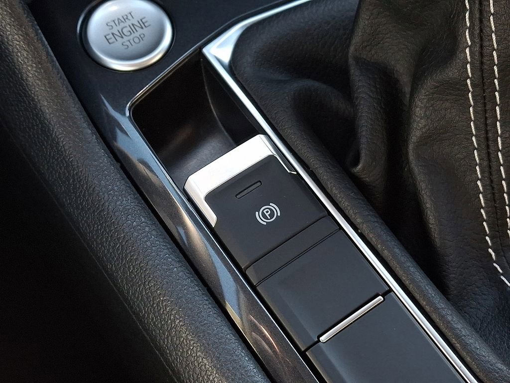 Certified 2022 Volkswagen Tiguan SE AWD/4WD image 26