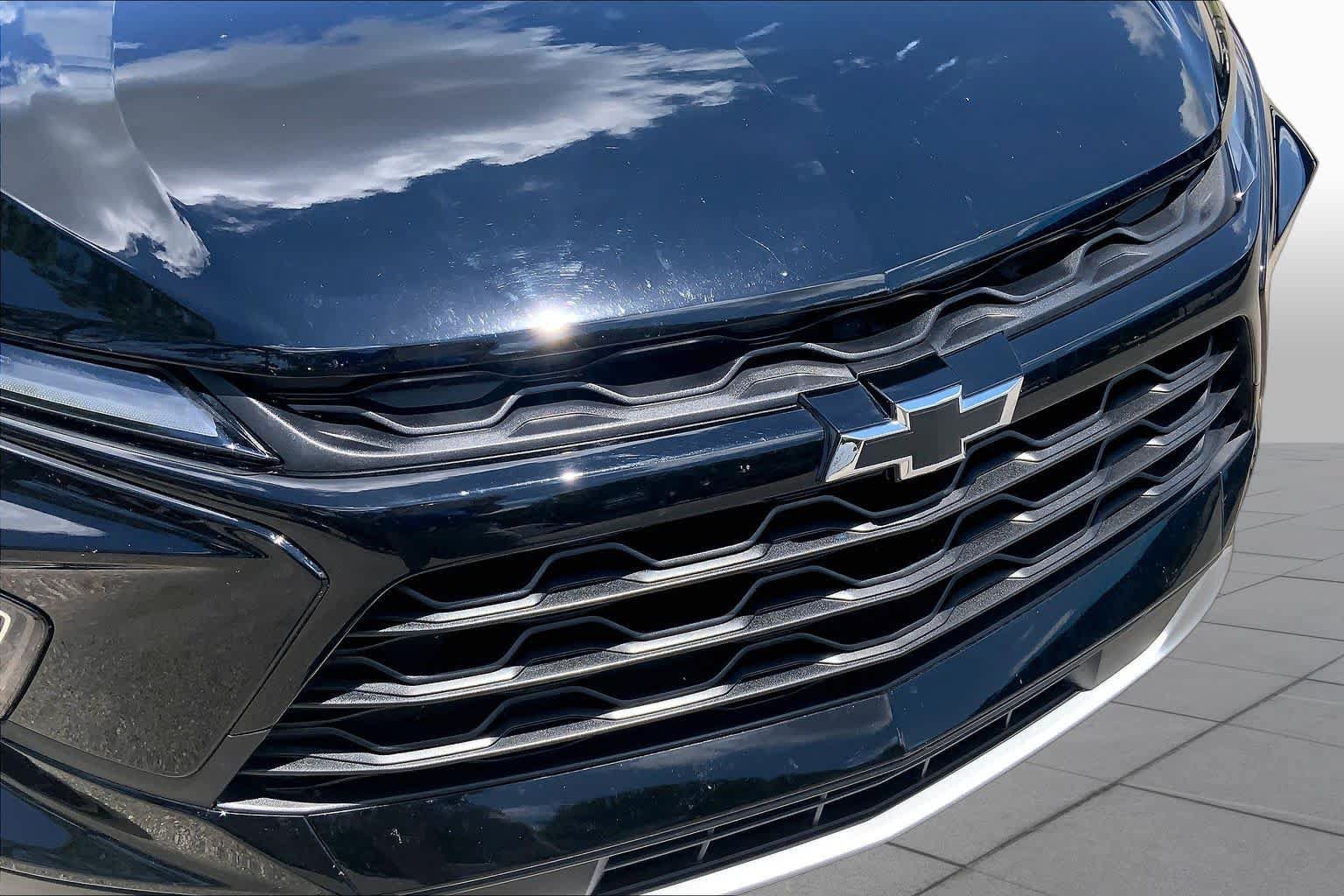 Used 2025 Chevrolet Blazer LT w/ Midnight/Sport Edition AWD/4WD image 29