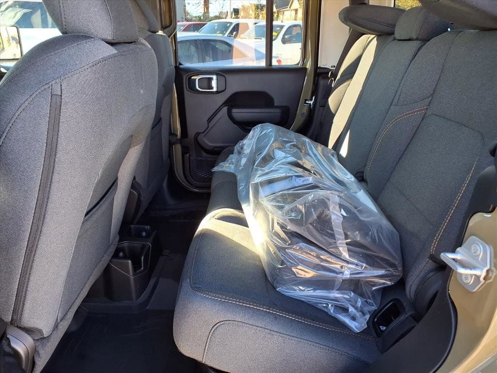 New 2026 Jeep Gladiator Sport image 13