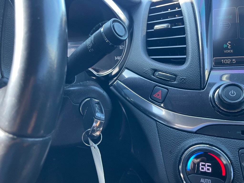 Used 2015 Chevrolet Impala LT FWD image 47