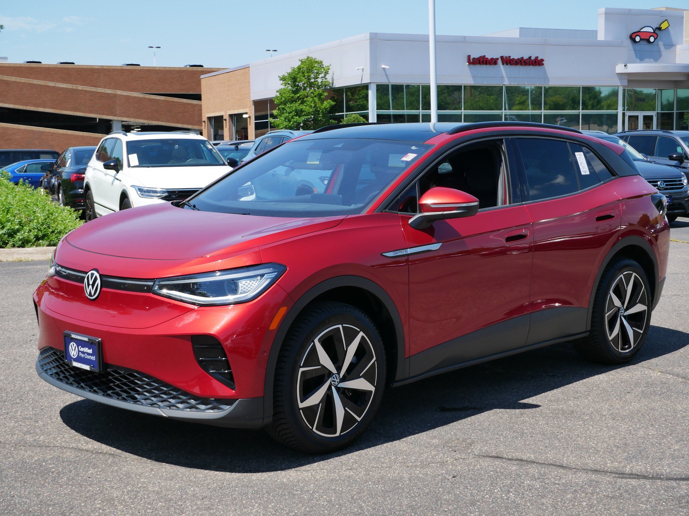 Certified 2023 Volkswagen ID.4 Pro S AWD/4WD image 3