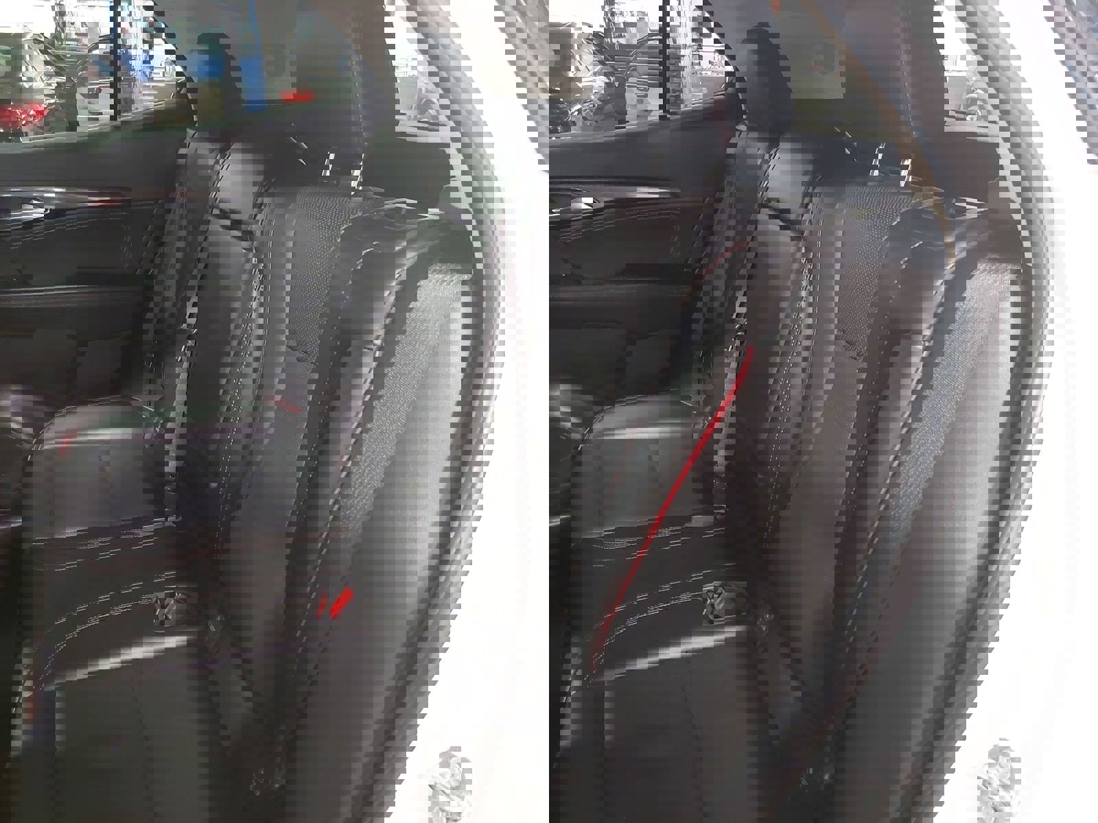 Used 2022 Buick Envision Essence w/ Technology Package II image 15