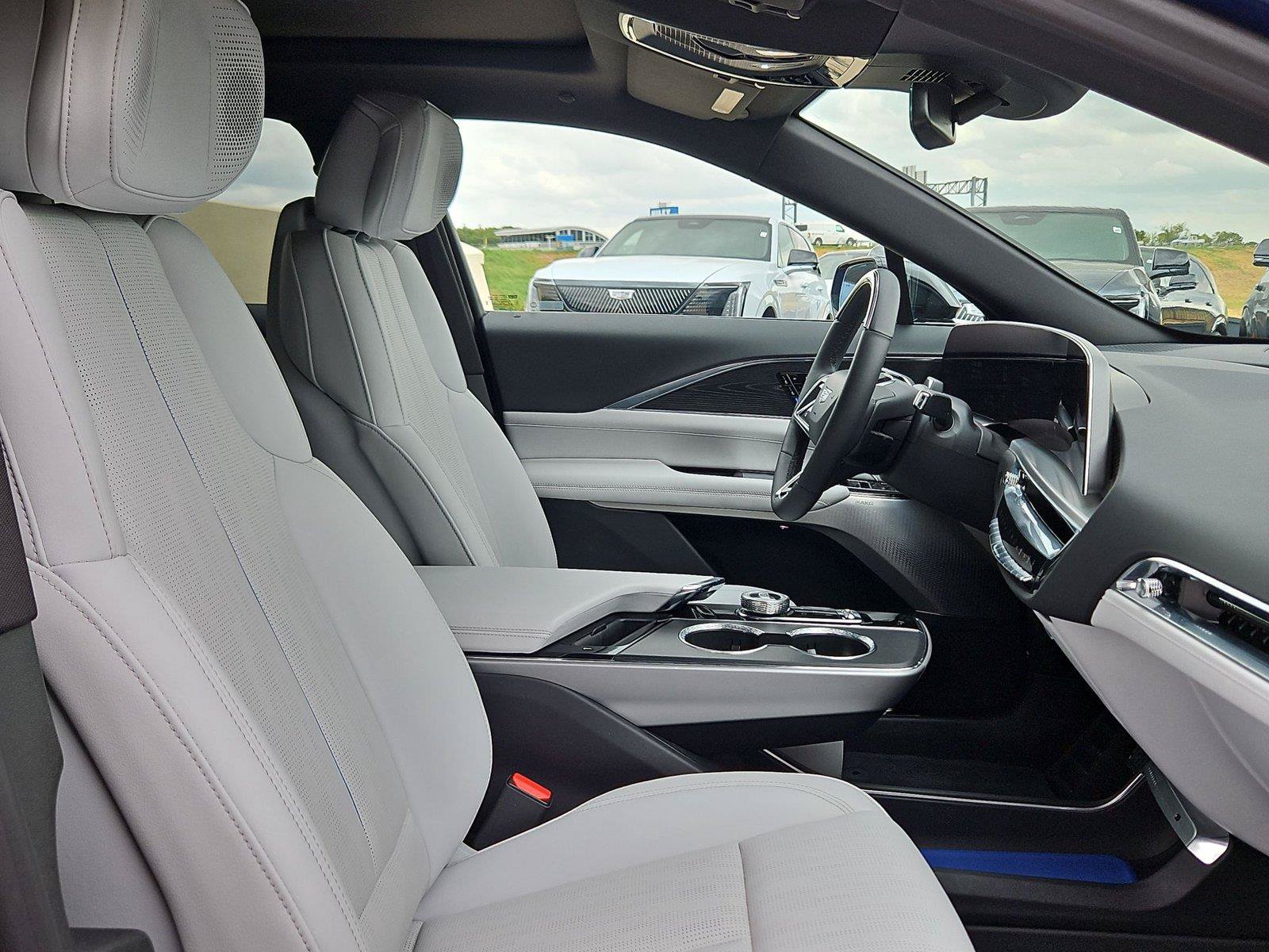 Certified 2024 Cadillac Lyriq Sport AWD/4WD image 29