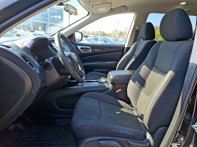 Used 2020 Nissan Pathfinder S AWD/4WD image 14